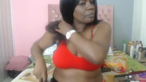 Snapshot of negrabig_38 chatting on 8, 3, 2025 negrabig 38 online show from 8, 3, 2025