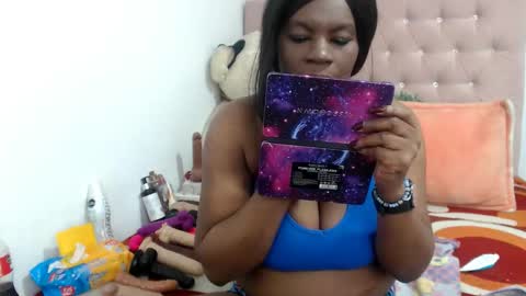 Snapshot of negrabig_38 chatting on 18, 10, 2025 negrabig 38 online show from 18, 10, 2025