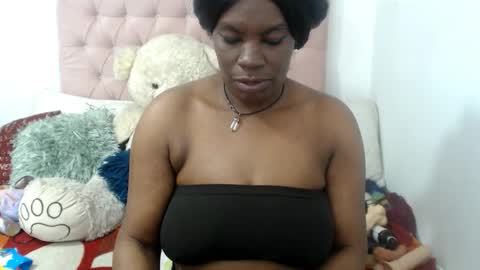 Snapshot of negrabig_38 chatting on 21, 11, 2025 negrabig 38 online show from 21, 11, 2025