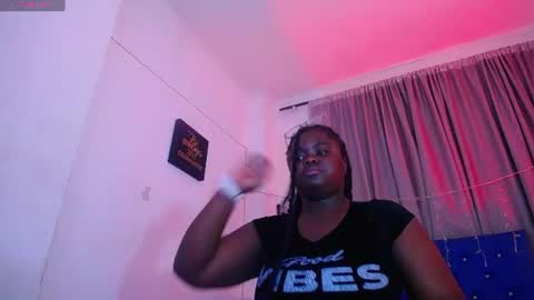 Snapshot of neighbor_ebony chatting on 24, 6, 2026 CHIKY online show from 24, 6, 2026