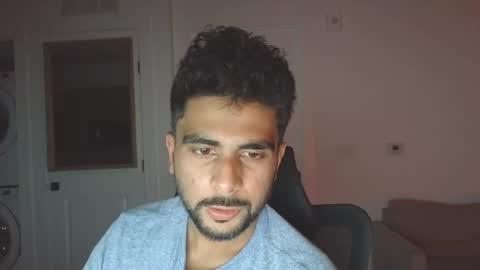 Snapshot of neilsing chatting on 18, 9, 2025 neil online show from 18, 9, 2025