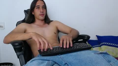 neitan___ online show from 10, 6, 2026