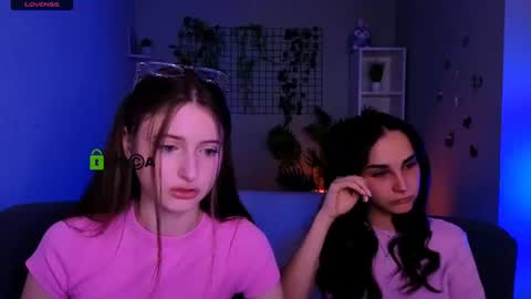 Snapshot of nekky_mouse chatting on 30, 6, 2026 Meow online show from 30, 6, 2026