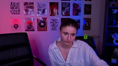 Snapshot of nekky_mouse chatting on 8, 7, 2026 Meow online show from 8, 7, 2026