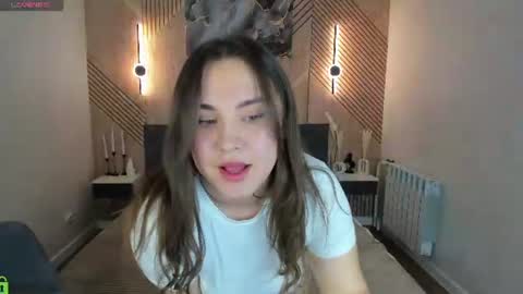 Snapshot of nelie_evans chatting on 22, 6, 2026 nelie_evans online show from 22, 6, 2026