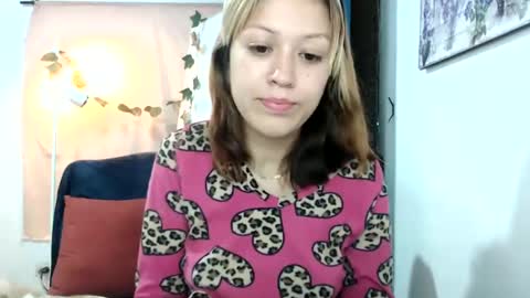 Star  online show from 10, 3, 2025