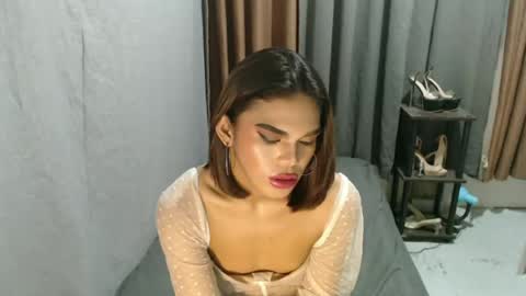 neomi online show from 16, 5, 2026