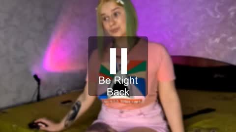 Snapshot of neonnectar_ chatting on 7, 10, 2025 Ada online show from 7, 10, 2025