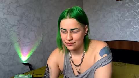 Snapshot of neonnectar_ chatting on 15, 10, 2025 Ada online show from 15, 10, 2025