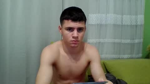 Snapshot of neoplayboy2 chatting on 23, 11, 2025 neoplayboy2 online show from 23, 11, 2025