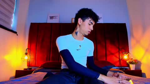 Snapshot of neoraptis chatting on 22, 9, 2025 NeoRaptis jhonatan online show from 22, 9, 2025