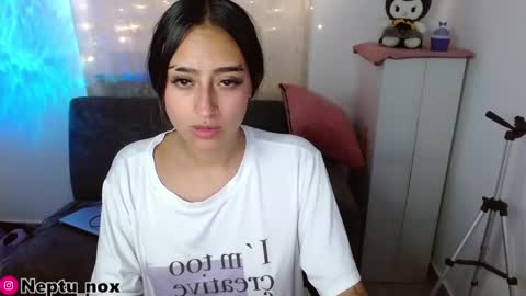 Neptu noxx online show from 12, 1, 2025