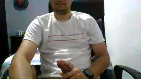 MrBull online show from 8, 6, 2026