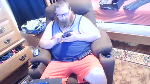 Snapshot of nerdychub4fun chatting on 14, 2, 2026 nerdychub4fun online show from 14, 2, 2026