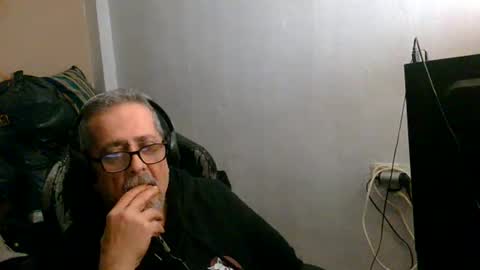Snapshot of neron401 chatting on 27, 4, 2026 neron401 online show from 27, 4, 2026