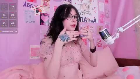 Nessa online show from 4, 2, 2026