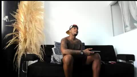 BLACK DREAMS online show from 5, 8, 2026