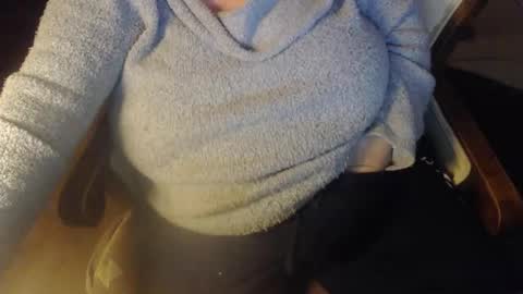 Snapshot of new_milf chatting on 23, 1, 2025 Lilly online show from 23, 1, 2025