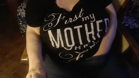 Snapshot of new_milf chatting on 30, 1, 2025 Lilly online show from 30, 1, 2025