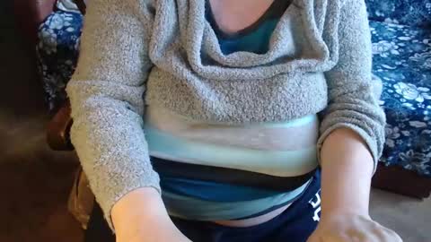 Snapshot of new_milf chatting on 14, 2, 2025 Lilly online show from 14, 2, 2025