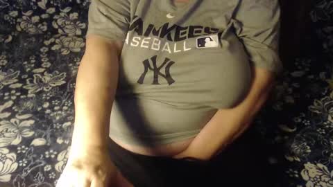 Snapshot of new_milf chatting on 21, 2, 2025 Lilly online show from 21, 2, 2025