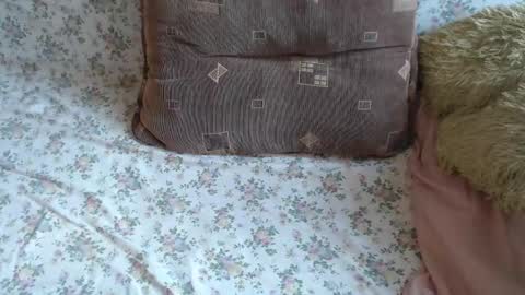 Snapshot of new_milf chatting on 27, 2, 2025 Lilly online show from 27, 2, 2025