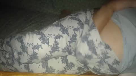 Snapshot of new_milf chatting on 21, 9, 2025 Lilly online show from 21, 9, 2025