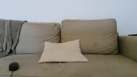 Snapshot of new_simi_74 chatting on 1, 1, 2025 simi online show from 1, 1, 2025