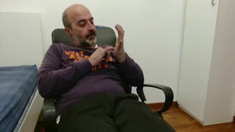 Snapshot of new_simi_74 chatting on 1, 11, 2025 simi online show from 1, 11, 2025