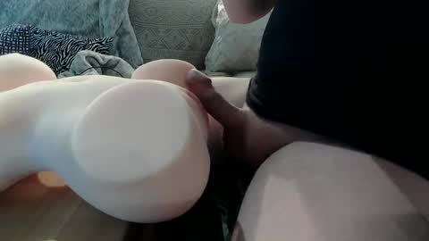 Snapshot of newaroundhere26 chatting on 14, 2, 2025 Newaroundhere26 online show from 14, 2, 2025