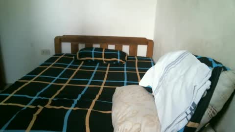 Snapshot of newest_star69 chatting on 25, 2, 2025 Lucy Pearl online show from 25, 2, 2025