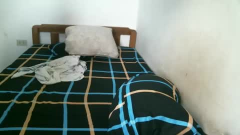 Snapshot of newest_star69 chatting on 2, 3, 2025 Lucy Pearl online show from 2, 3, 2025