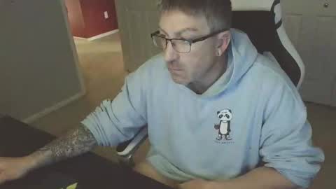 Snapshot of newevo chatting on 16, 2, 2026 newevo online show from 16, 2, 2026