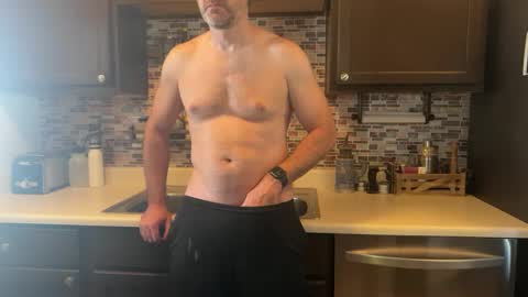 newguy_097 online show from 28, 9, 2025