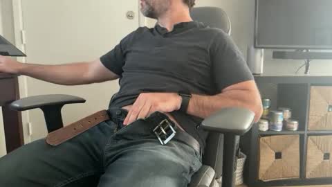 newguy_097 online show from 16, 10, 2025