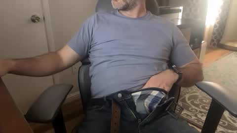 newguy_097 online show from 5, 11, 2025