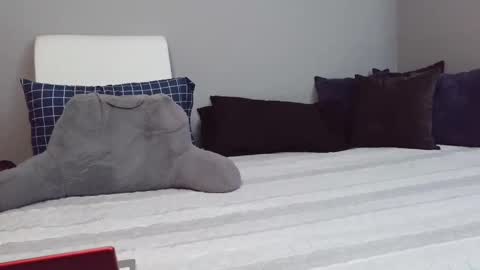 newtothis7756 online show from 28, 9, 2025