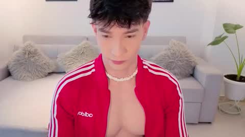   online show from 28, 2, 2026