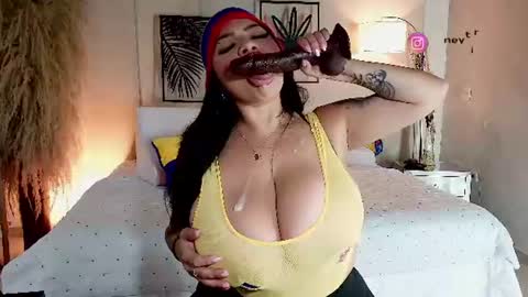 Sandra online show from 3, 7, 2026