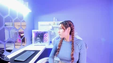 Snapshot of nezuko_16 chatting on 12, 10, 2025 nezuko 16 online show from 12, 10, 2025