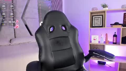 nezukoo_1 online show from 4, 7, 2026