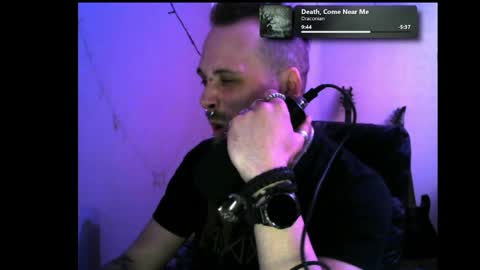 Snapshot of nezvers chatting on 4, 4, 2026 YouPick online show from 4, 4, 2026