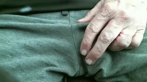 Snapshot of ngurth chatting on 7, 12, 2024 ngurth online show from 7, 12, 2024