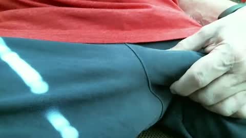 Snapshot of ngurth chatting on 17, 10, 2025 ngurth online show from 17, 10, 2025