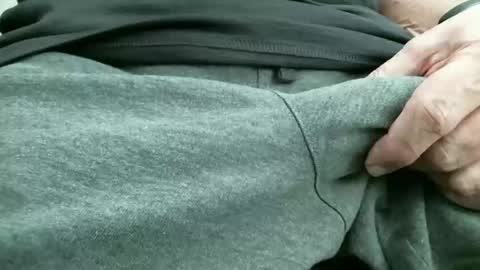 Snapshot of ngurth chatting on 21, 10, 2025 ngurth online show from 21, 10, 2025