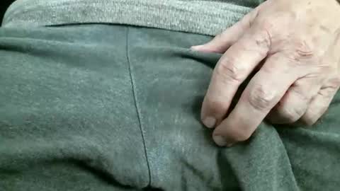 Snapshot of ngurth chatting on 23, 11, 2025 ngurth online show from 23, 11, 2025