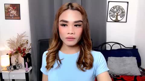 hottie nicole online show from 9, 3, 2025