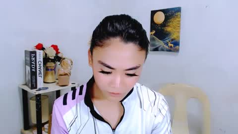Snapshot of nhicolehollywood chatting on 21, 4, 2026 hottie nicole online show from 21, 4, 2026