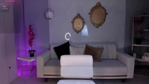 SQUIRTER DOLL    online show from 25, 2, 2025