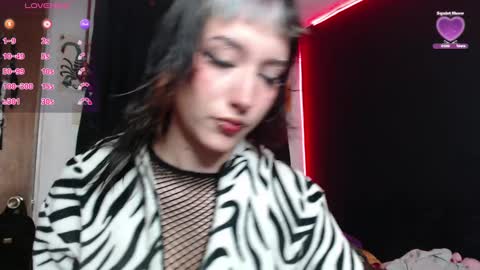 Snapshot of niakat_ chatting on 18, 2, 2025  niakat  online show from 18, 2, 2025